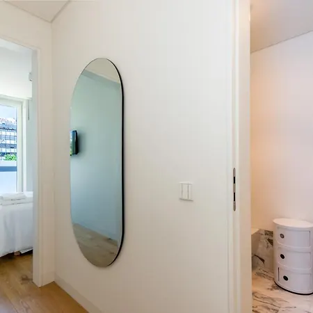 Apartment Liberdade 12 By The Good Neighbour In