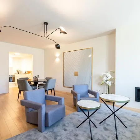 Liberdade 12 By The Good Neighbour In *